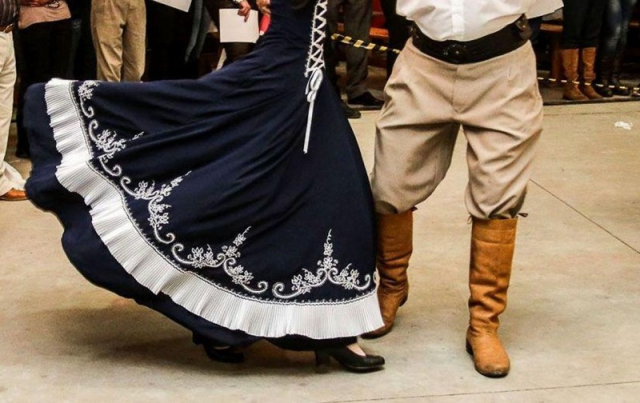 Prefeitura oferece aulas gratuitas de dança gaúcha em Caçador