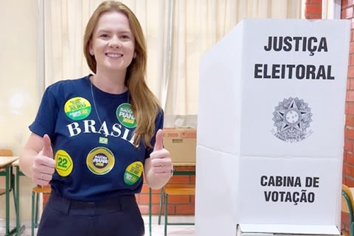 Com mais de 21 mil votos, Isadora Piana representa a renovação da política de Caçador