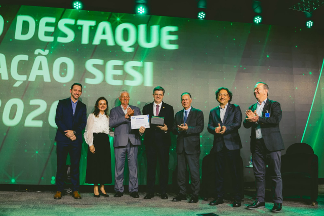 Caçador é premiado pela segunda vez na Educação de Jovens e Adultos